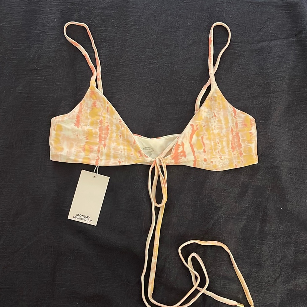 Monday Swimwear St Martin top